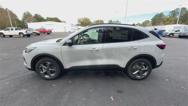 new 2025 Ford Escape car, priced at $31,300