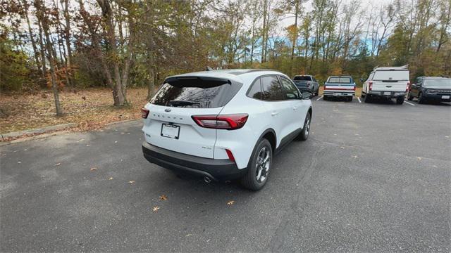 new 2025 Ford Escape car, priced at $31,300