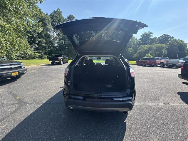 used 2024 Ford Edge car, priced at $30,496