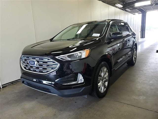 used 2024 Ford Edge car, priced at $30,987
