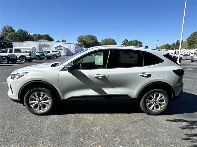 used 2025 Ford Escape car, priced at $30,982