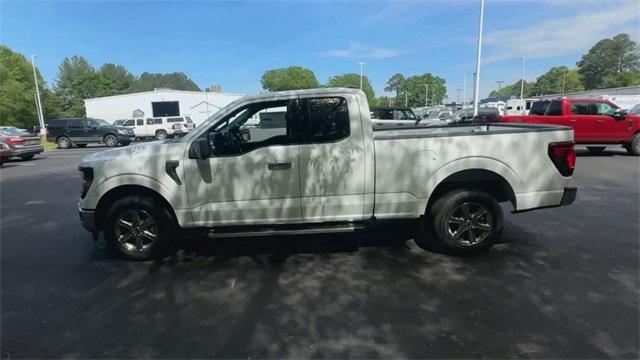 new 2024 Ford F-150 car, priced at $49,900