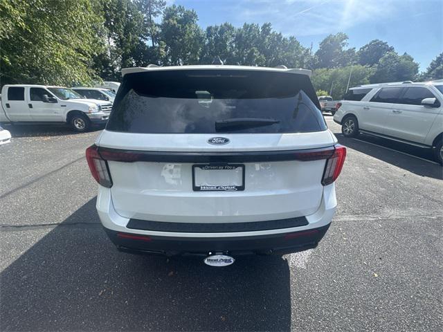new 2025 Ford Explorer car, priced at $46,806