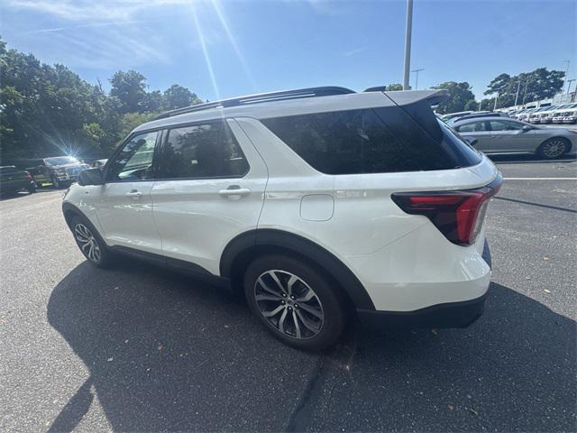 new 2025 Ford Explorer car, priced at $46,806