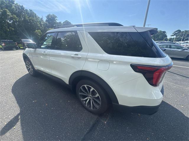 new 2025 Ford Explorer car, priced at $46,806
