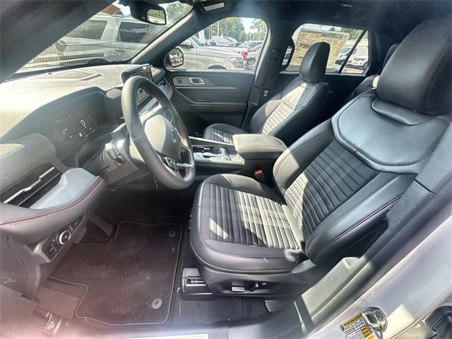 new 2025 Ford Explorer car, priced at $46,806