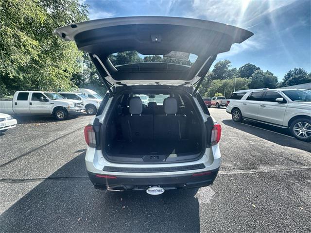 new 2025 Ford Explorer car, priced at $46,806