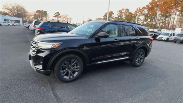 new 2025 Ford Explorer car, priced at $45,312