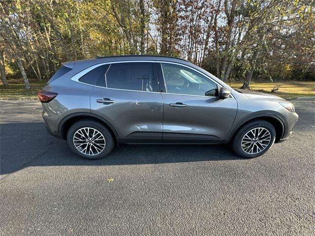 new 2023 Ford Escape car, priced at $40,100