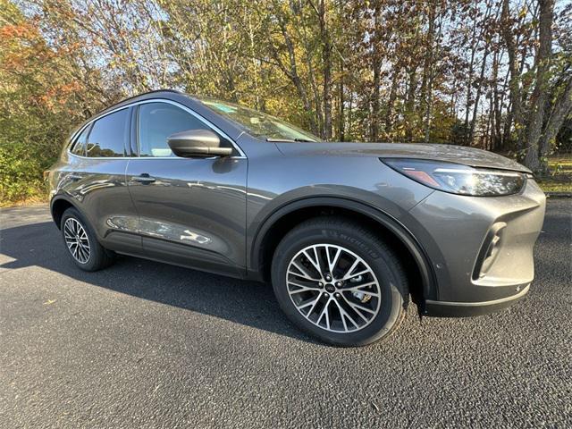 new 2023 Ford Escape car, priced at $40,100