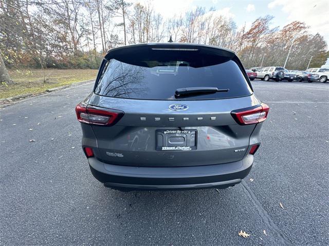 new 2025 Ford Escape car, priced at $29,930