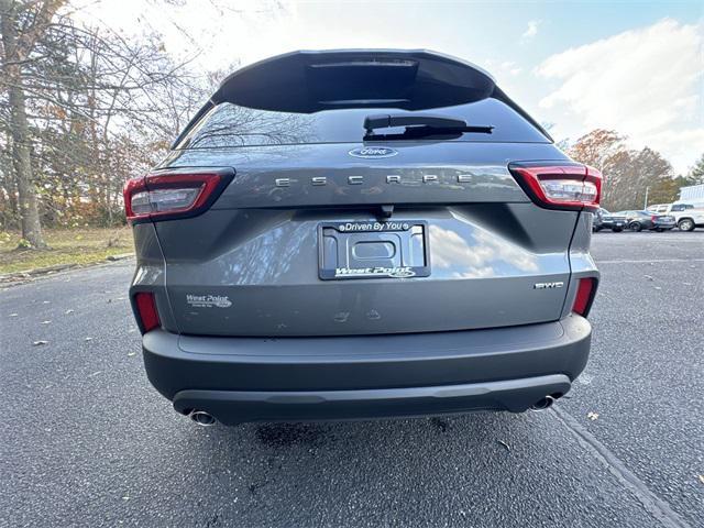 new 2025 Ford Escape car, priced at $30,730