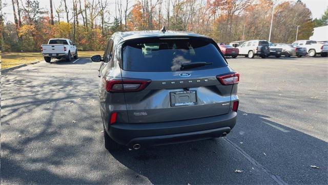 new 2025 Ford Escape car, priced at $29,930