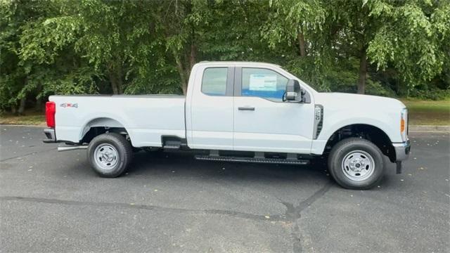 new 2024 Ford F-250 car, priced at $48,912