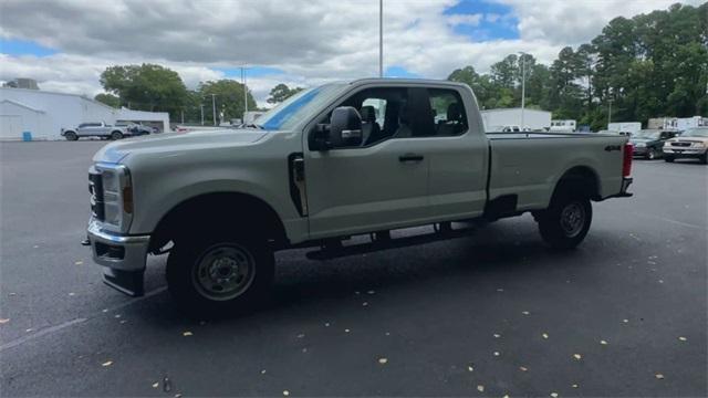 new 2024 Ford F-250 car, priced at $48,912