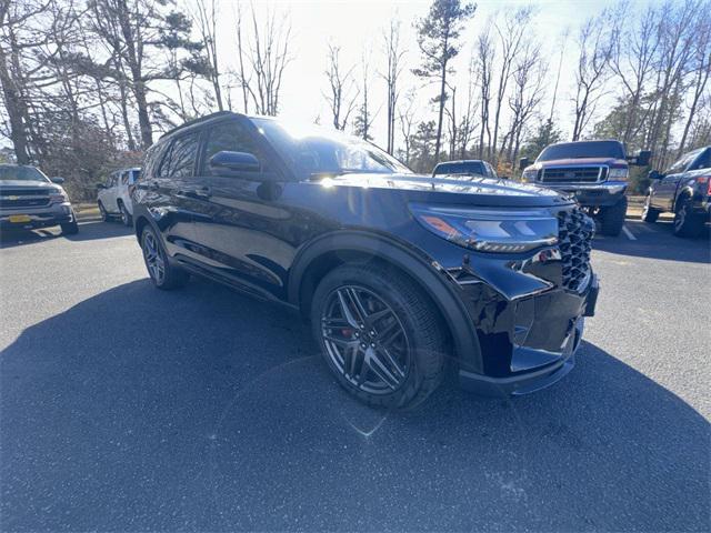 new 2025 Ford Explorer car, priced at $55,596