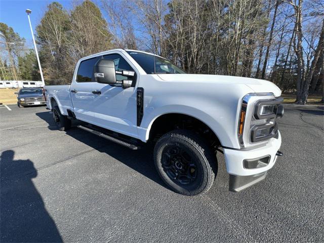 new 2025 Ford F-250 car, priced at $58,360