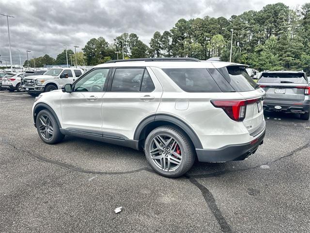 new 2025 Ford Explorer car, priced at $57,754
