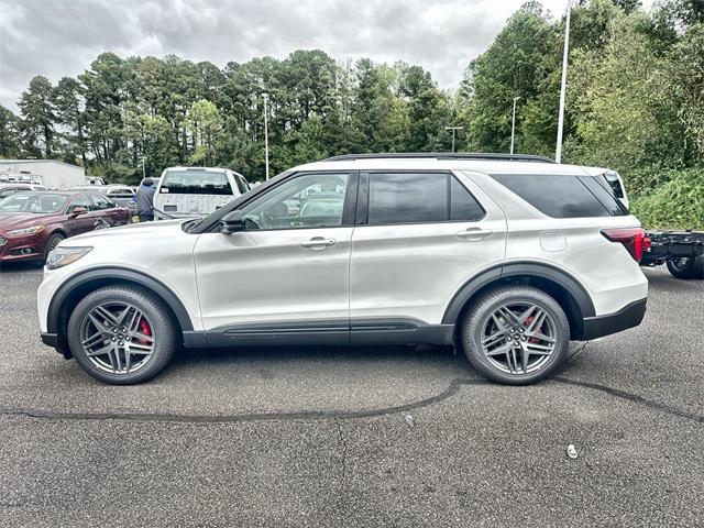 new 2025 Ford Explorer car, priced at $57,754