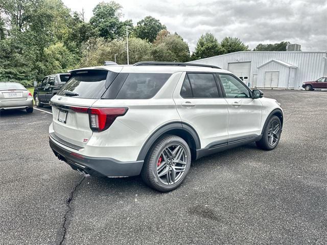 new 2025 Ford Explorer car, priced at $57,754