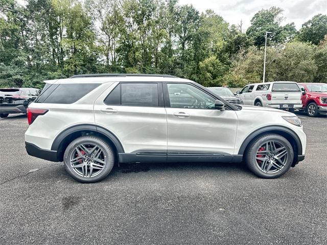 new 2025 Ford Explorer car, priced at $57,754