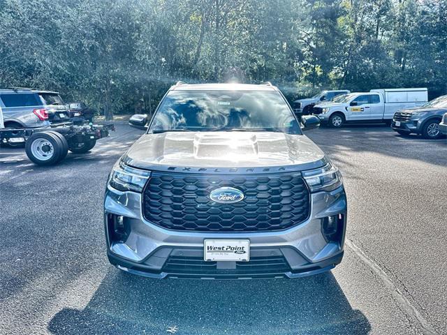 new 2025 Ford Explorer car, priced at $53,770