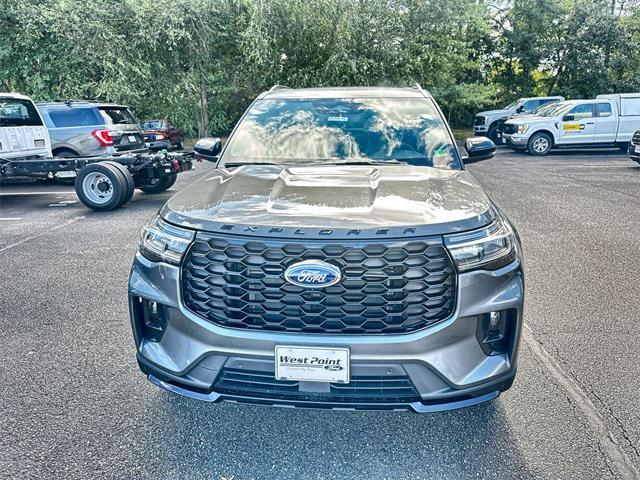 new 2025 Ford Explorer car, priced at $53,770