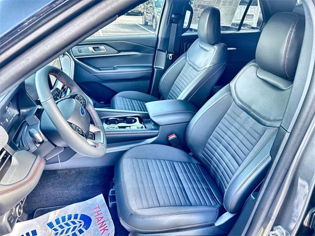 new 2025 Ford Explorer car, priced at $53,770