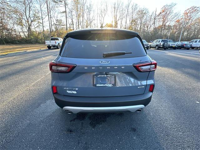 new 2025 Ford Escape car, priced at $29,648