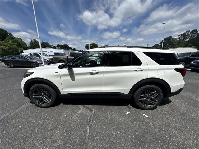 new 2025 Ford Explorer car, priced at $49,906