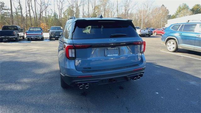 new 2025 Ford Explorer car, priced at $57,957