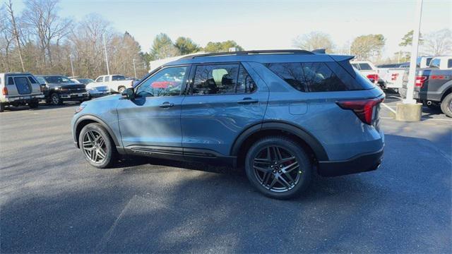 new 2025 Ford Explorer car, priced at $57,957