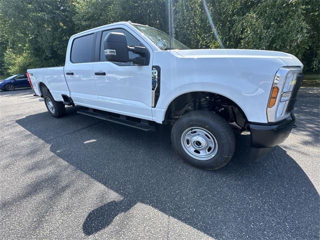 new 2025 Ford F-250 car, priced at $54,424