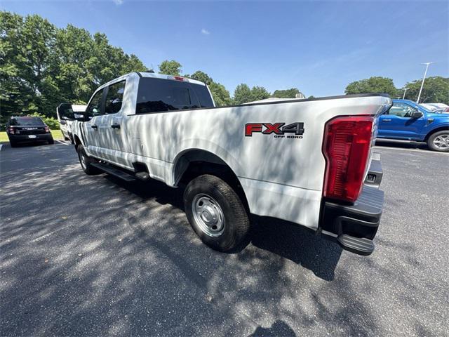 new 2025 Ford F-250 car, priced at $54,424