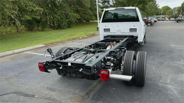 new 2024 Ford F-450 car, priced at $55,958