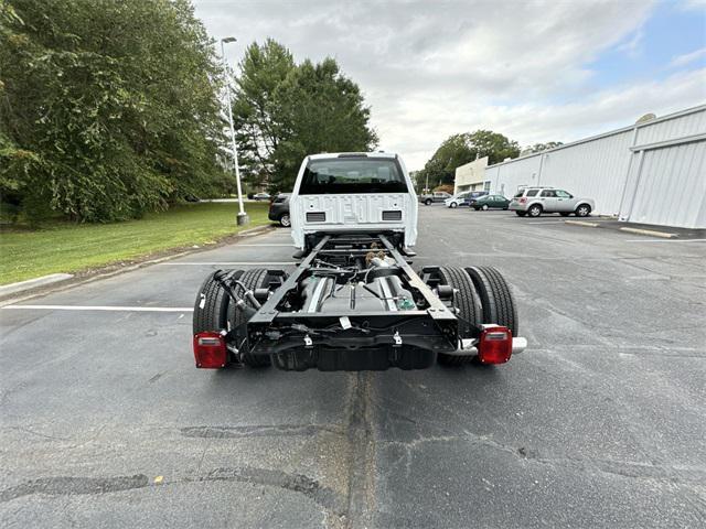 new 2024 Ford F-450 car, priced at $55,958