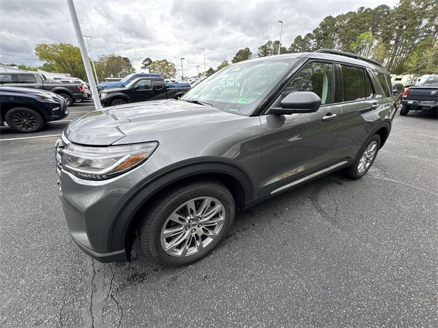 new 2025 Ford Explorer car, priced at $44,703