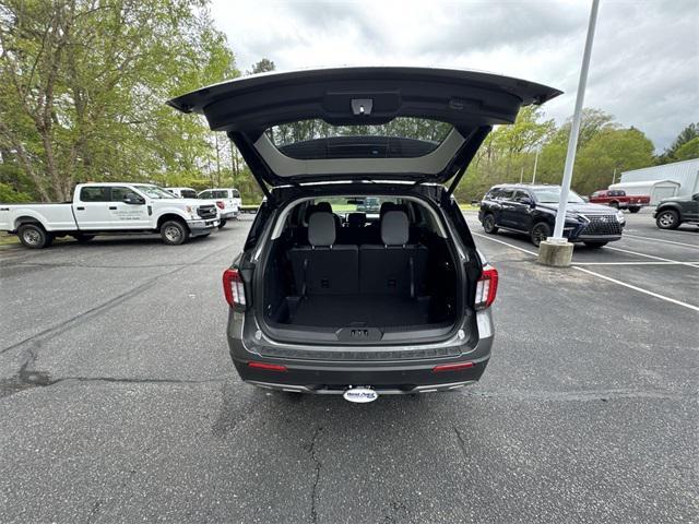 new 2025 Ford Explorer car, priced at $44,703