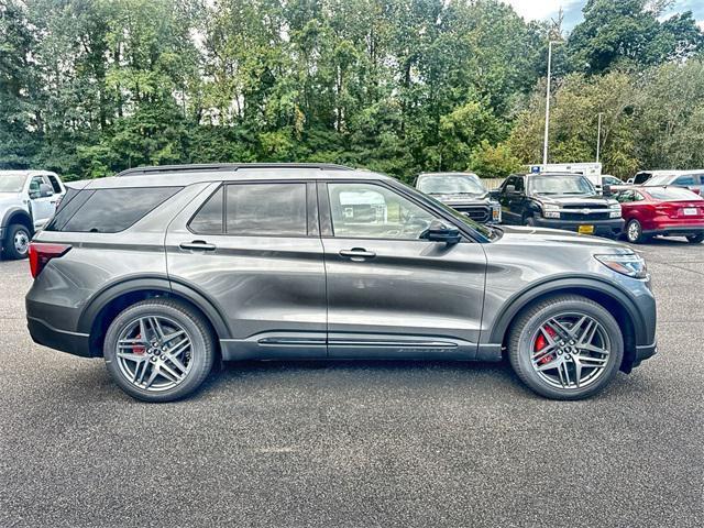 new 2025 Ford Explorer car, priced at $62,515
