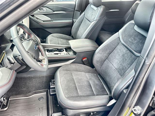 new 2025 Ford Explorer car, priced at $62,515