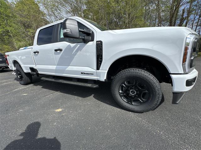 new 2025 Ford F-350 car, priced at $73,335