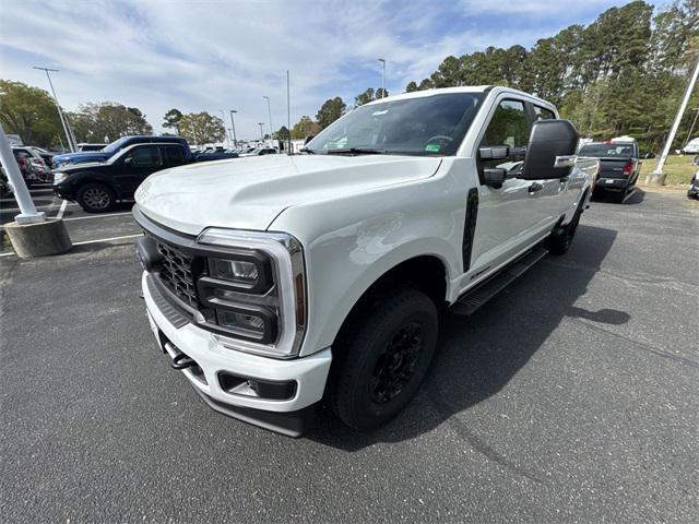 new 2025 Ford F-350 car, priced at $73,335