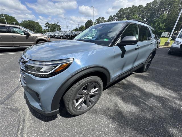 new 2025 Ford Explorer car, priced at $45,542