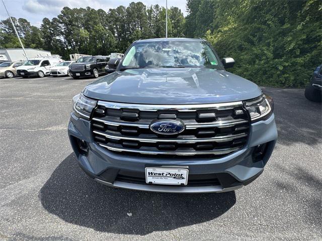 new 2025 Ford Explorer car, priced at $45,542