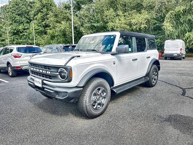 new 2025 Ford Bronco car, priced at $43,997