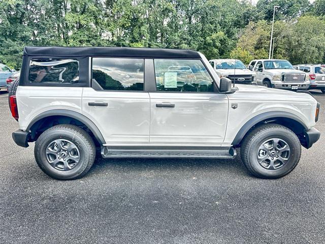 new 2025 Ford Bronco car, priced at $43,997