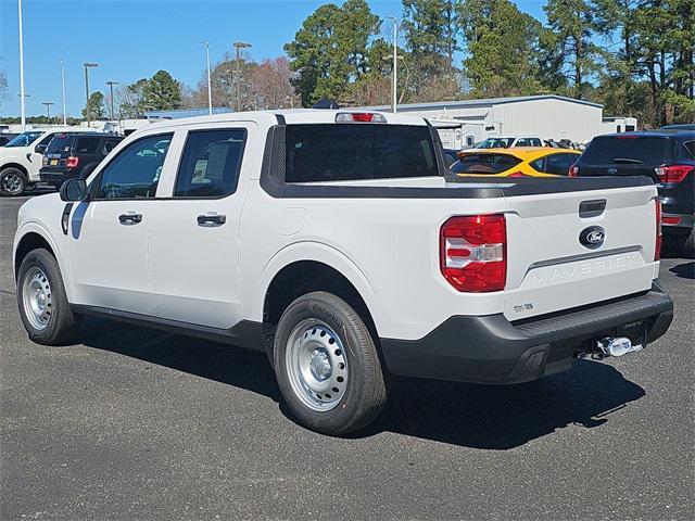 new 2025 Ford Maverick car, priced at $27,344