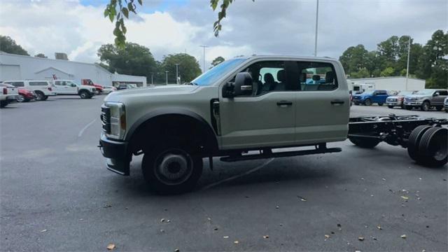 new 2024 Ford F-450 car, priced at $55,958