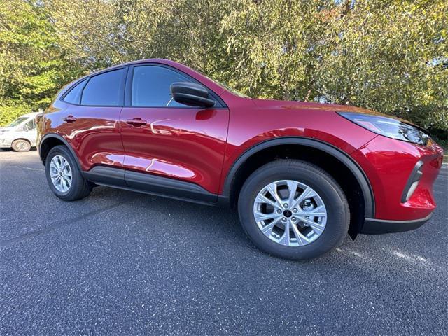 new 2025 Ford Escape car, priced at $31,200