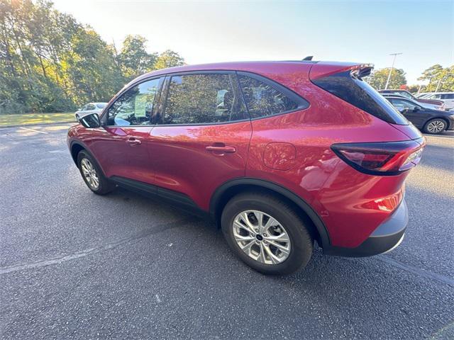 new 2025 Ford Escape car, priced at $31,200